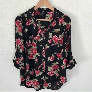 3/$20 Floral blouse